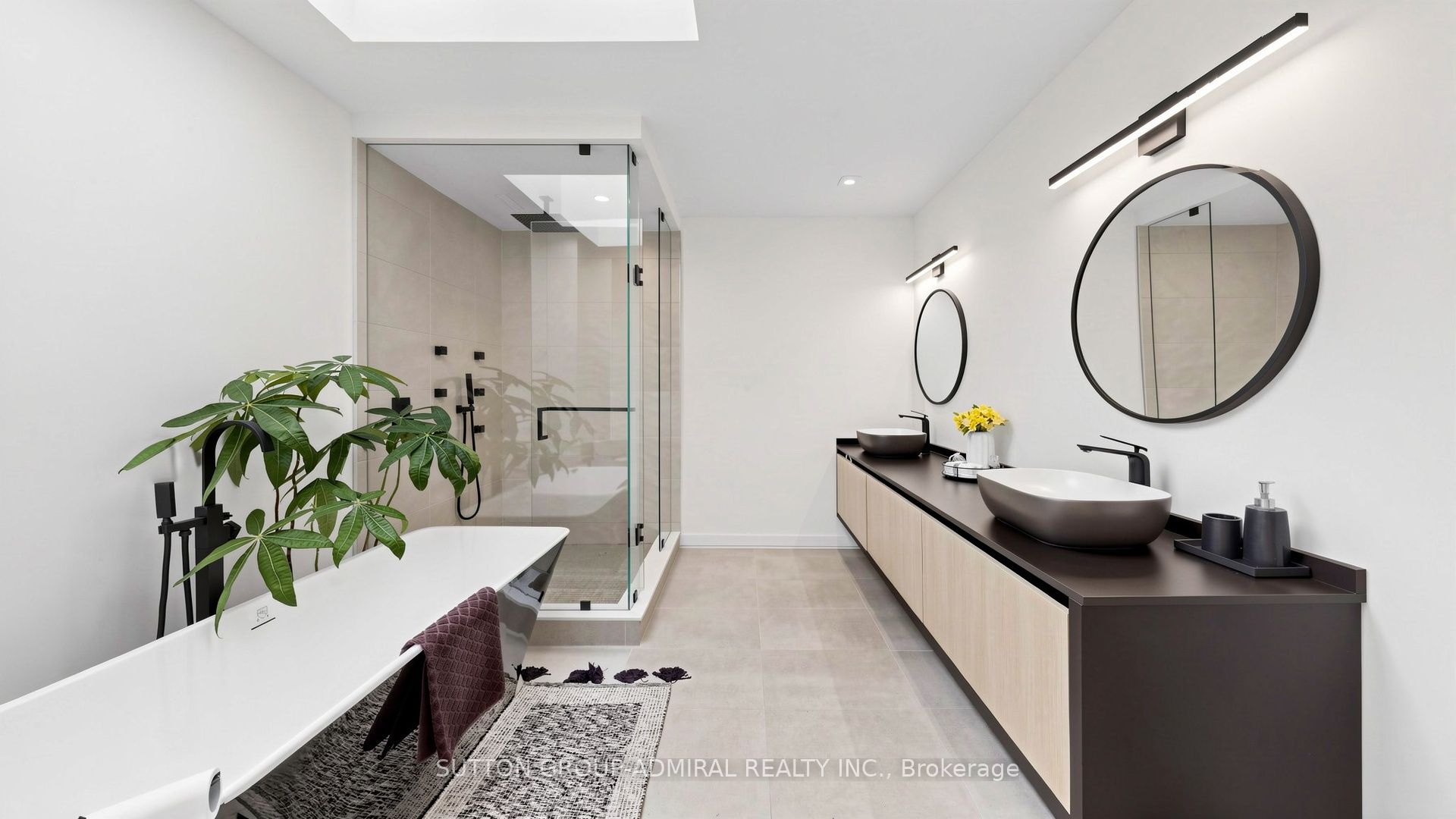 33 Thorny Brae Drive Property Photo 23