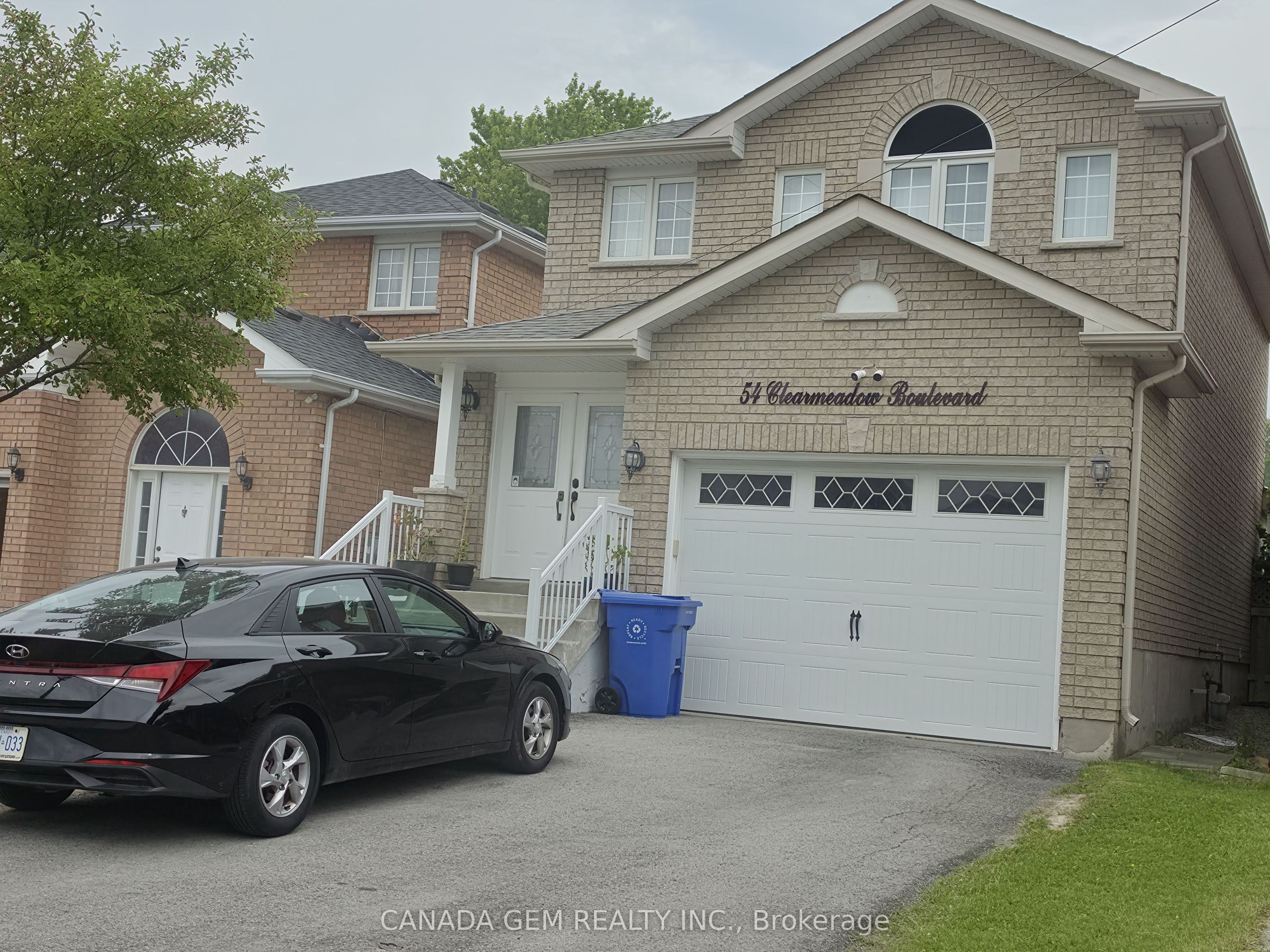 54 Clearmeadow Boulevard Property Photo 1