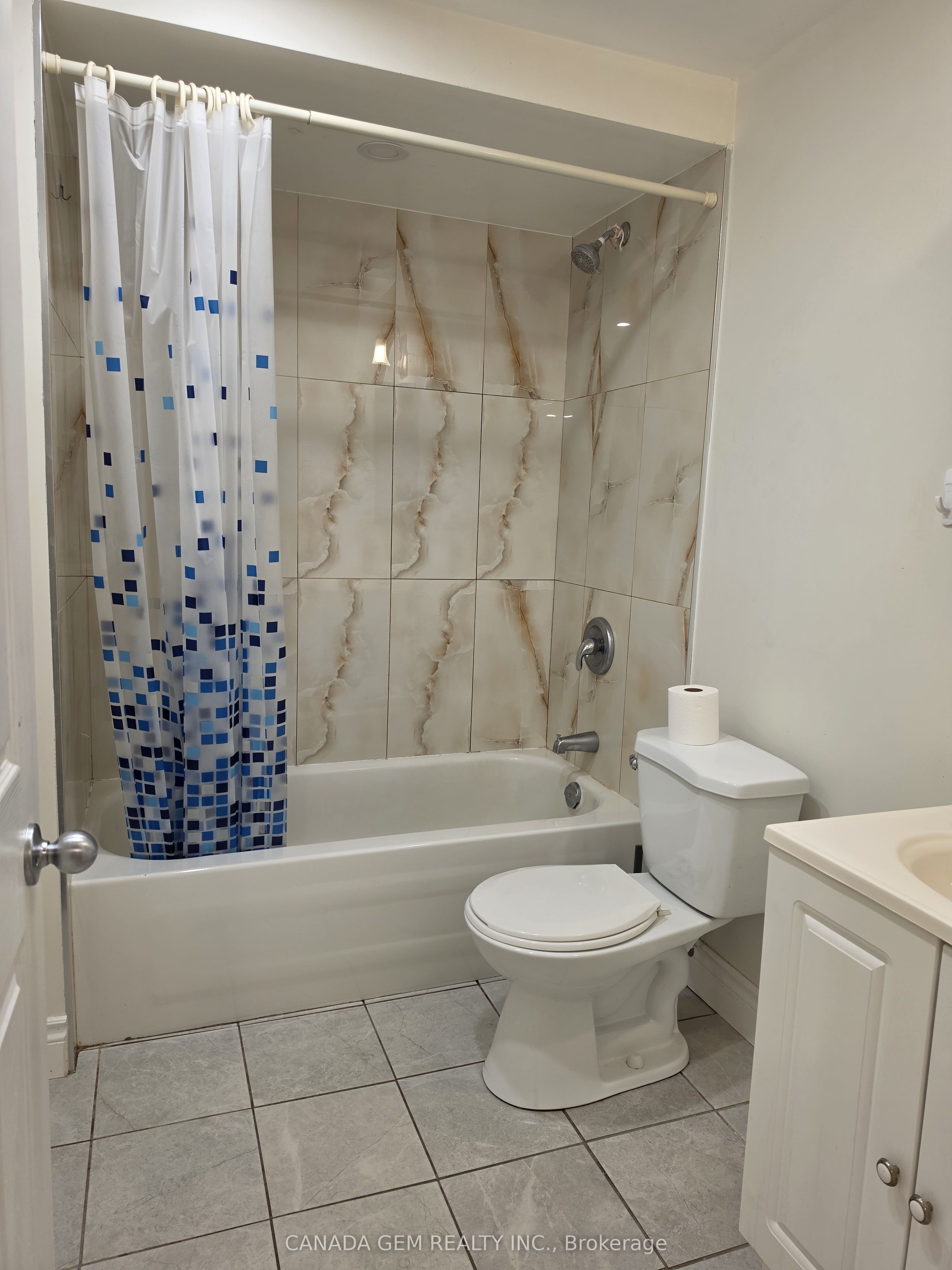 54 Clearmeadow Boulevard Property Photo 22