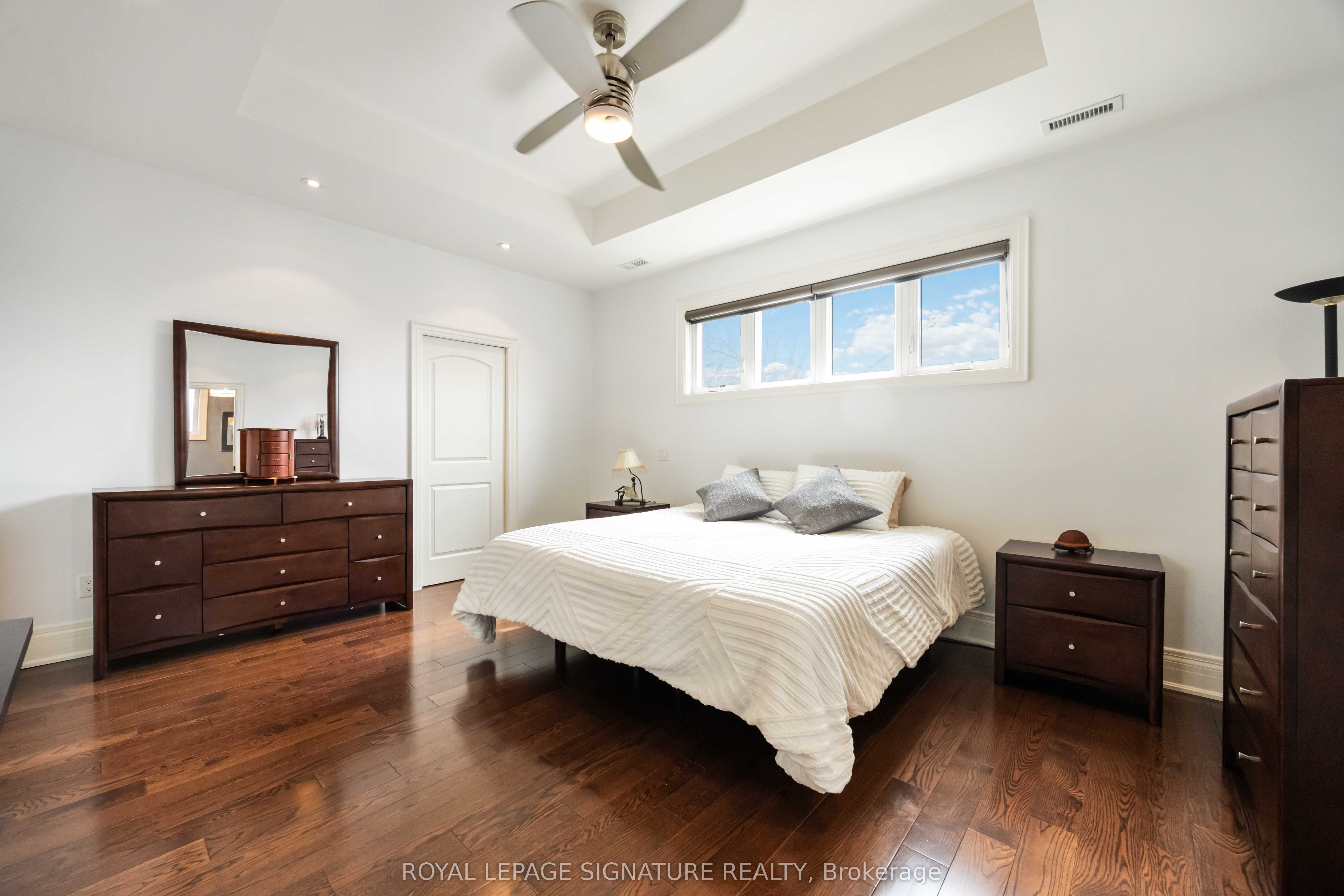35 Rainbow Drive Property Photo 21