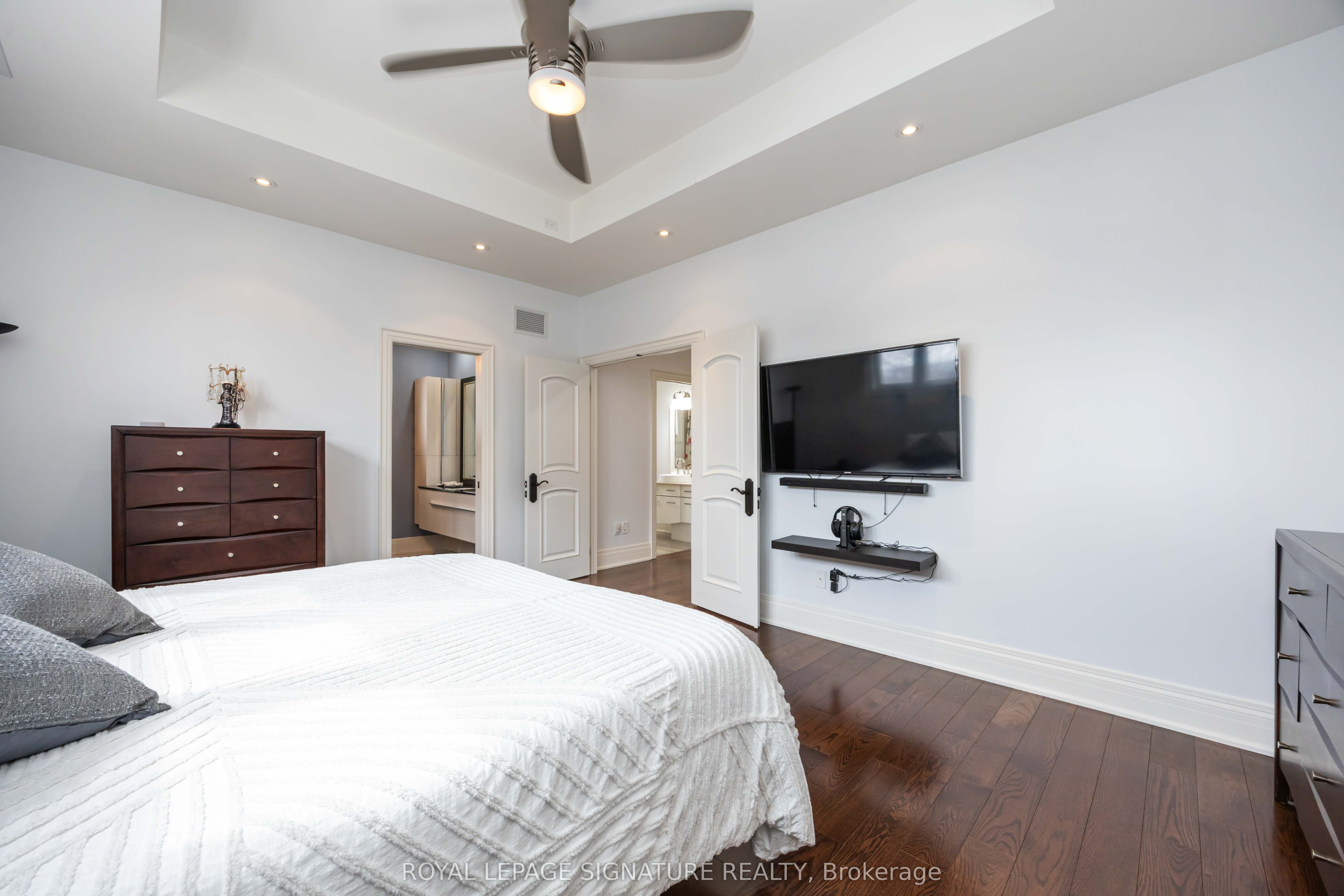 35 Rainbow Drive Property Photo 22
