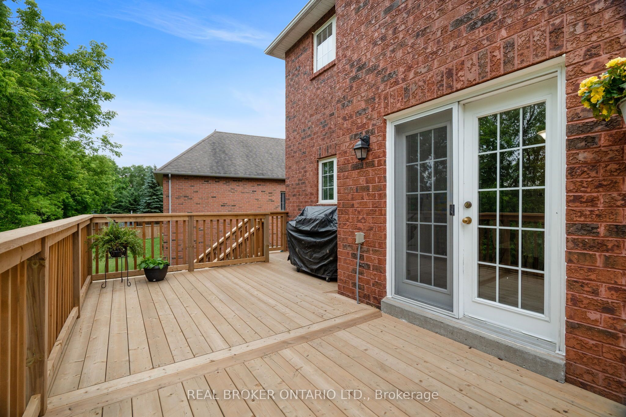 118 Bayview Avenue Property Photo 19