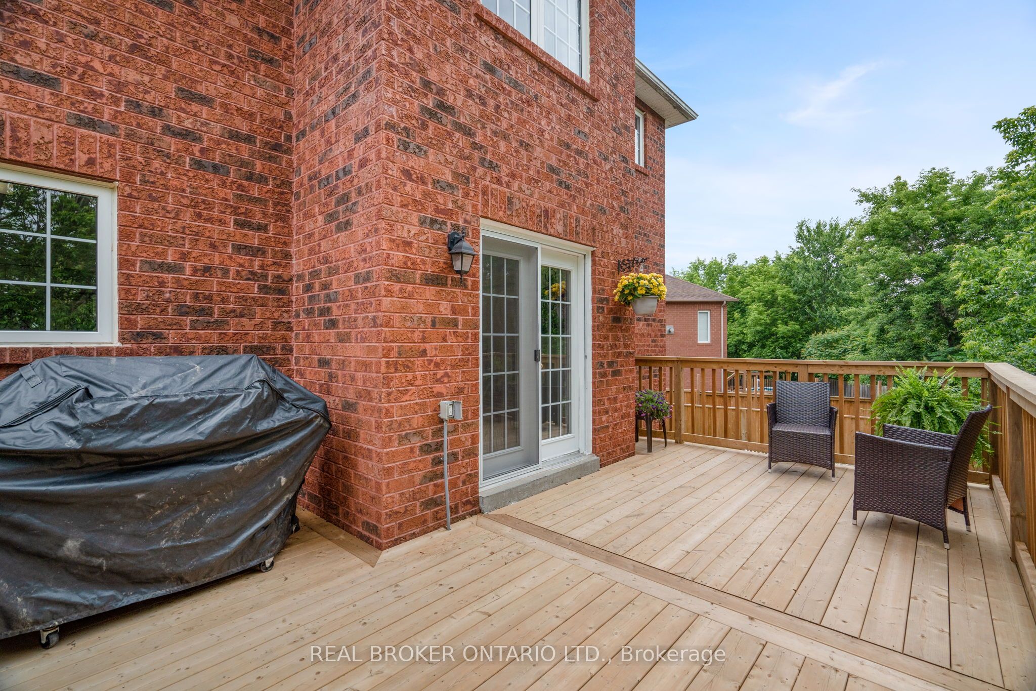 118 Bayview Avenue Property Photo 21