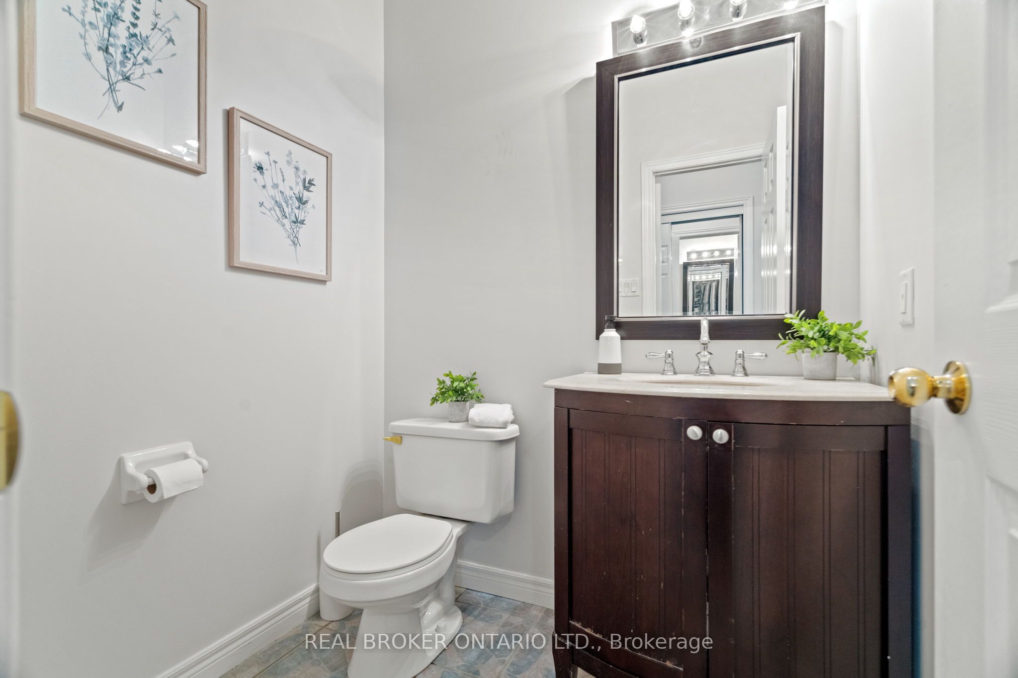 118 Bayview Avenue Property Photo 23