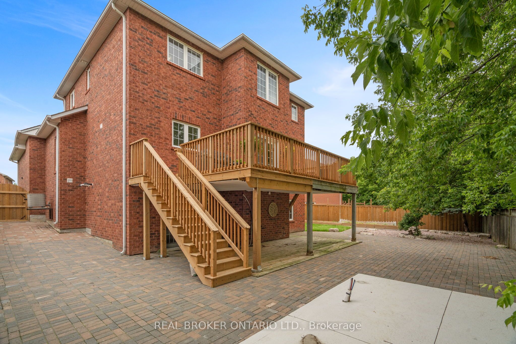 118 Bayview Avenue Property Photo 38