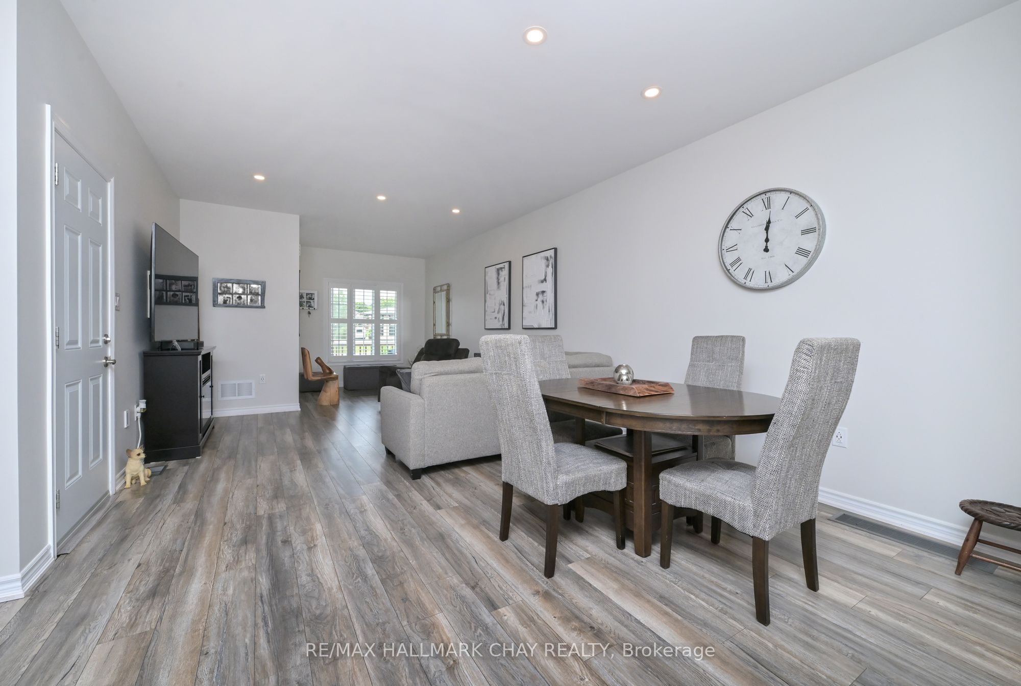 25 Kingsmere Crescent Property Photo 9