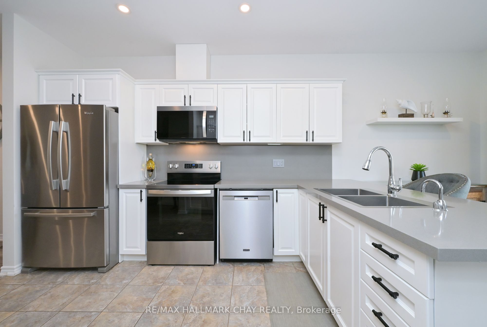 25 Kingsmere Crescent Property Photo 11