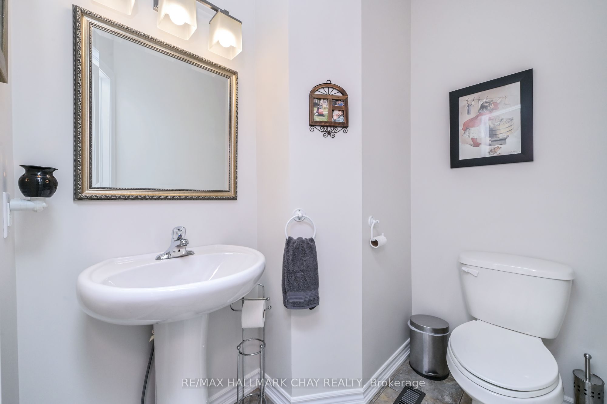 25 Kingsmere Crescent Property Photo 22