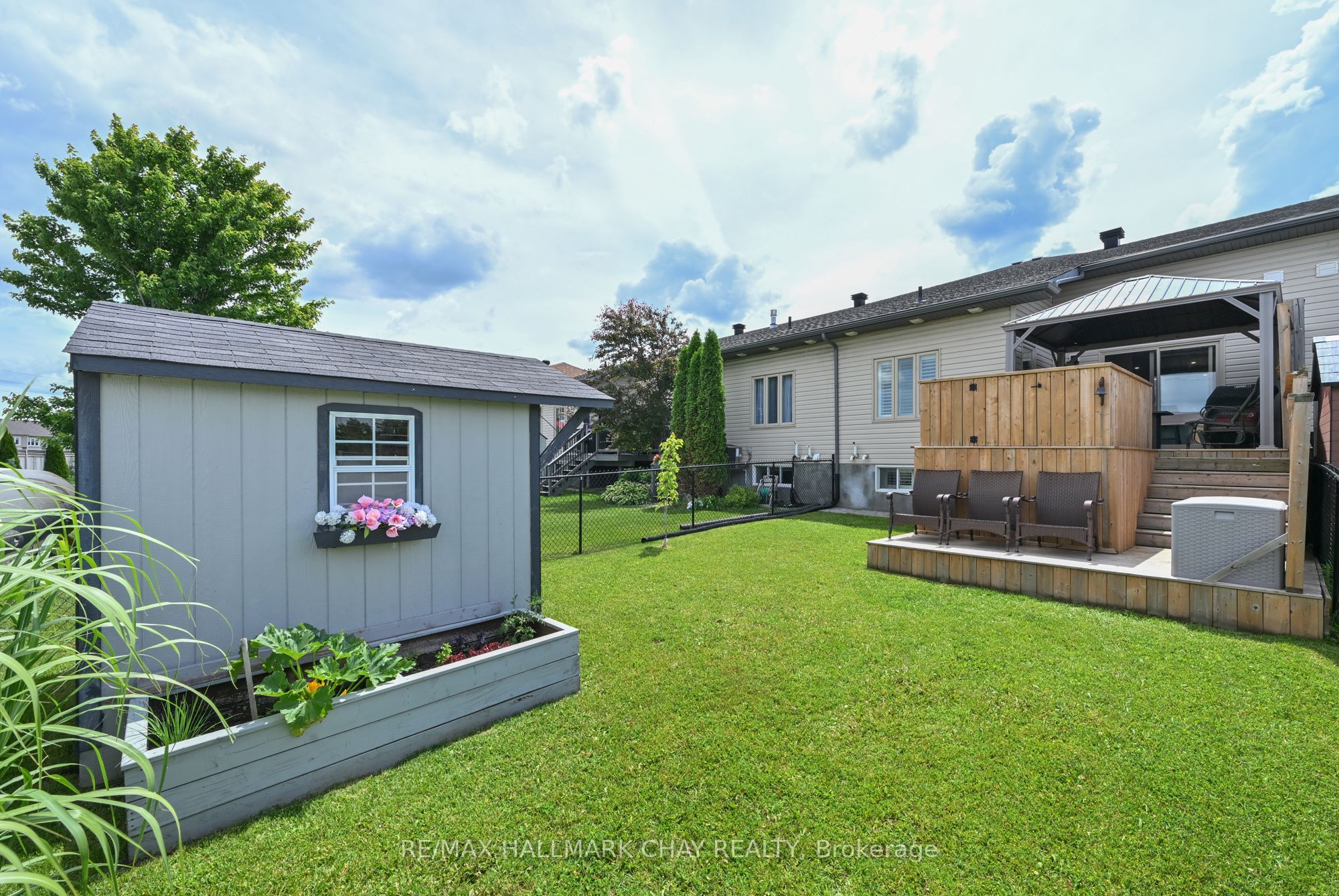 25 Kingsmere Crescent Property Photo 34