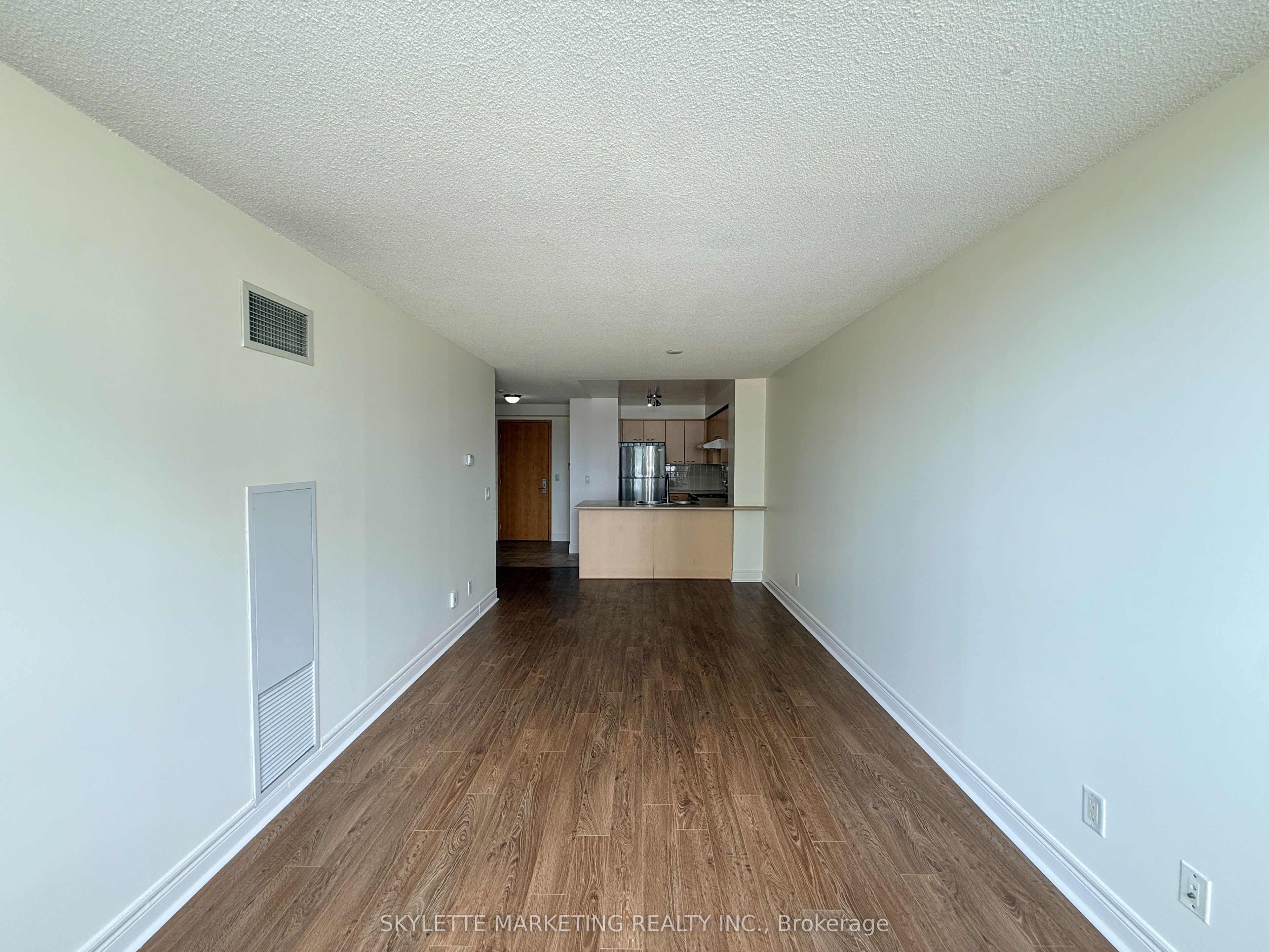 62 Suncrest Boulevard 310 Property Photo 6