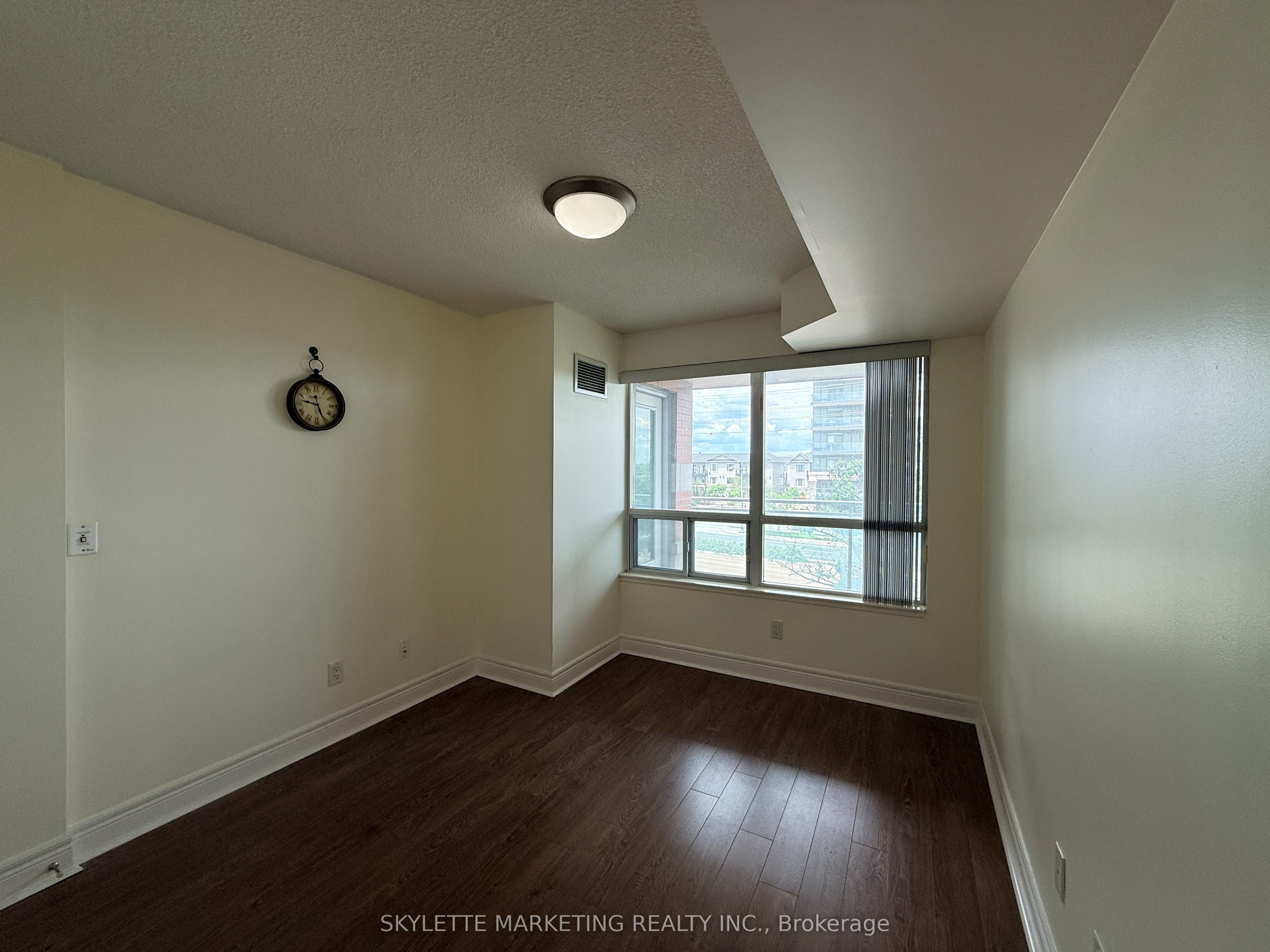 62 Suncrest Boulevard 310 Property Photo 15