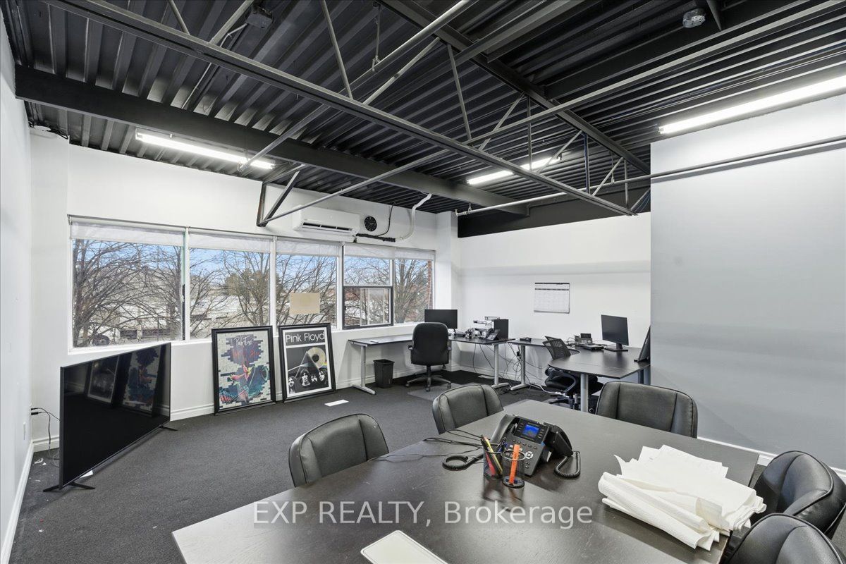 470 North Rivermede Road 14 Property Photo 23