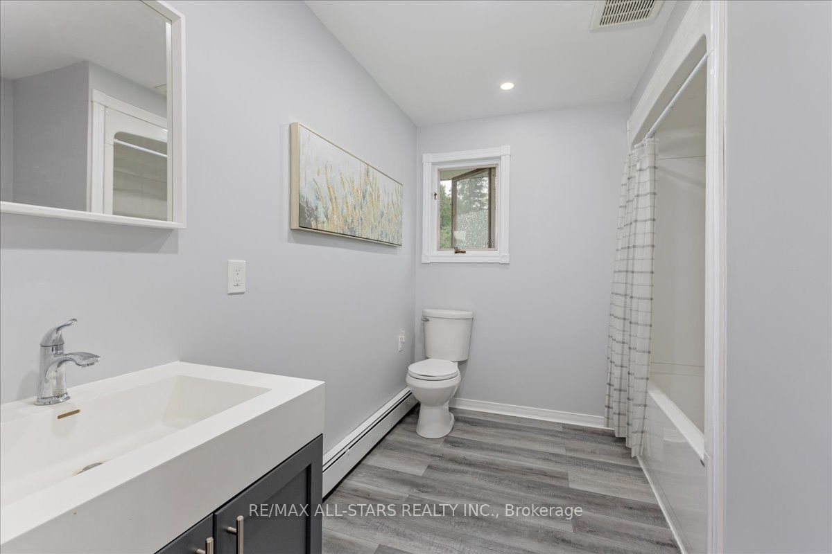 562 Catering Road Property Photo 20