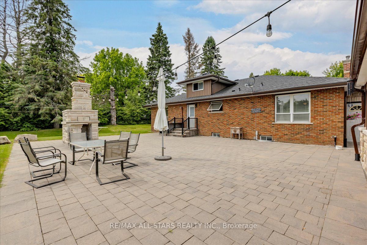 562 Catering Road Property Photo 21