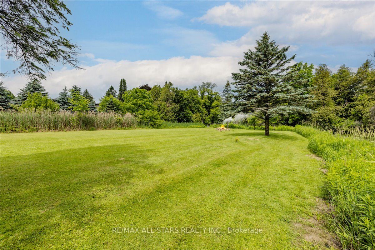 562 Catering Road Property Photo 34