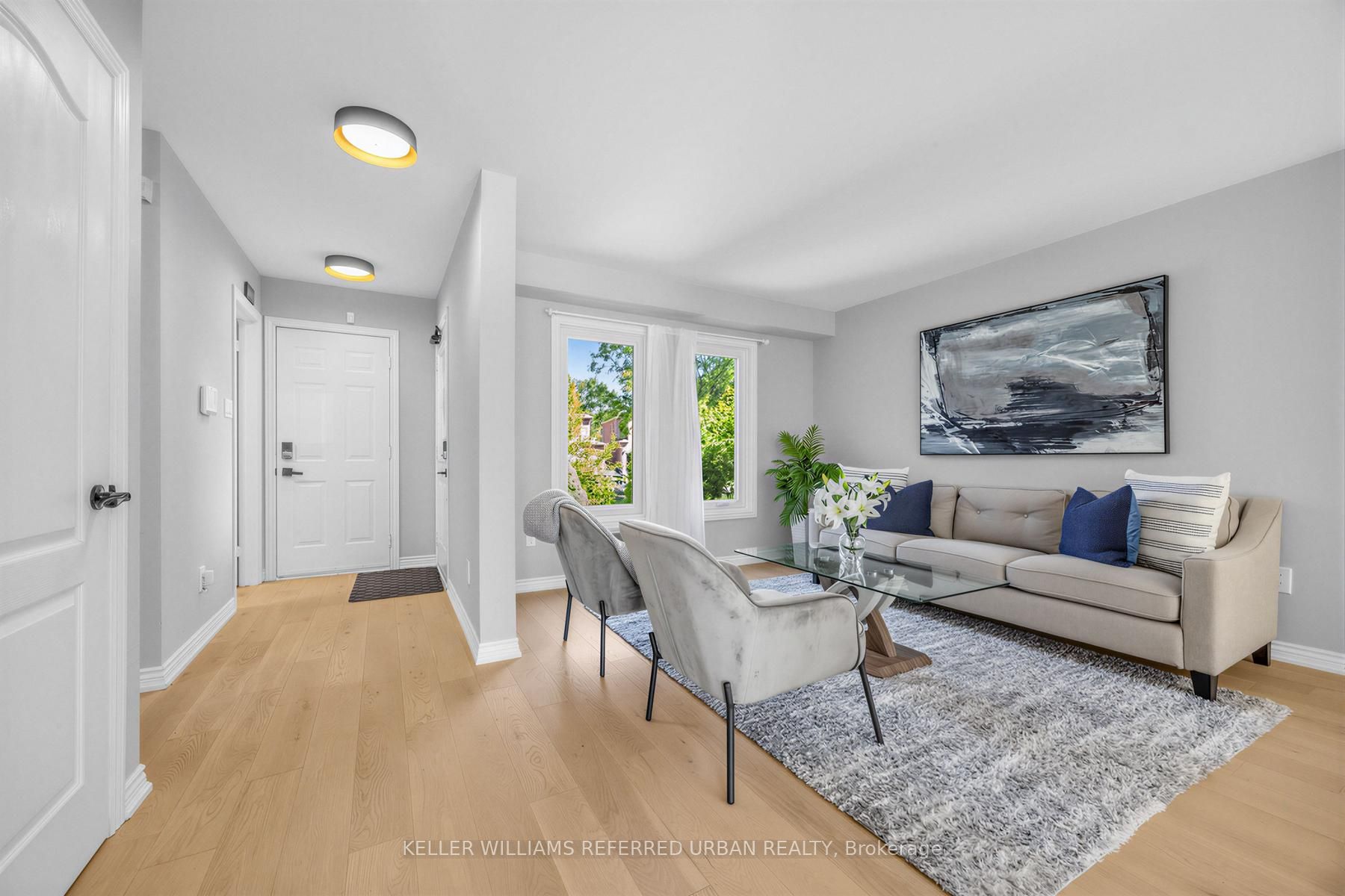 350 Pickering Crescent Property Photo 10