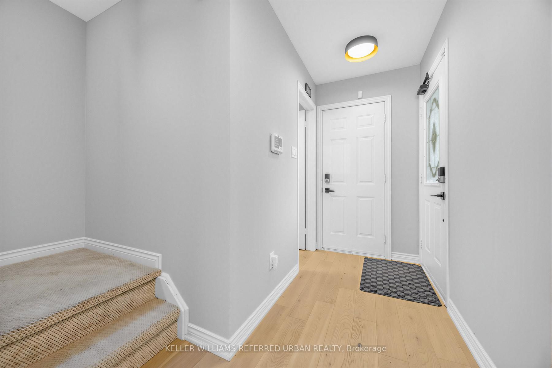 350 Pickering Crescent Property Photo 12