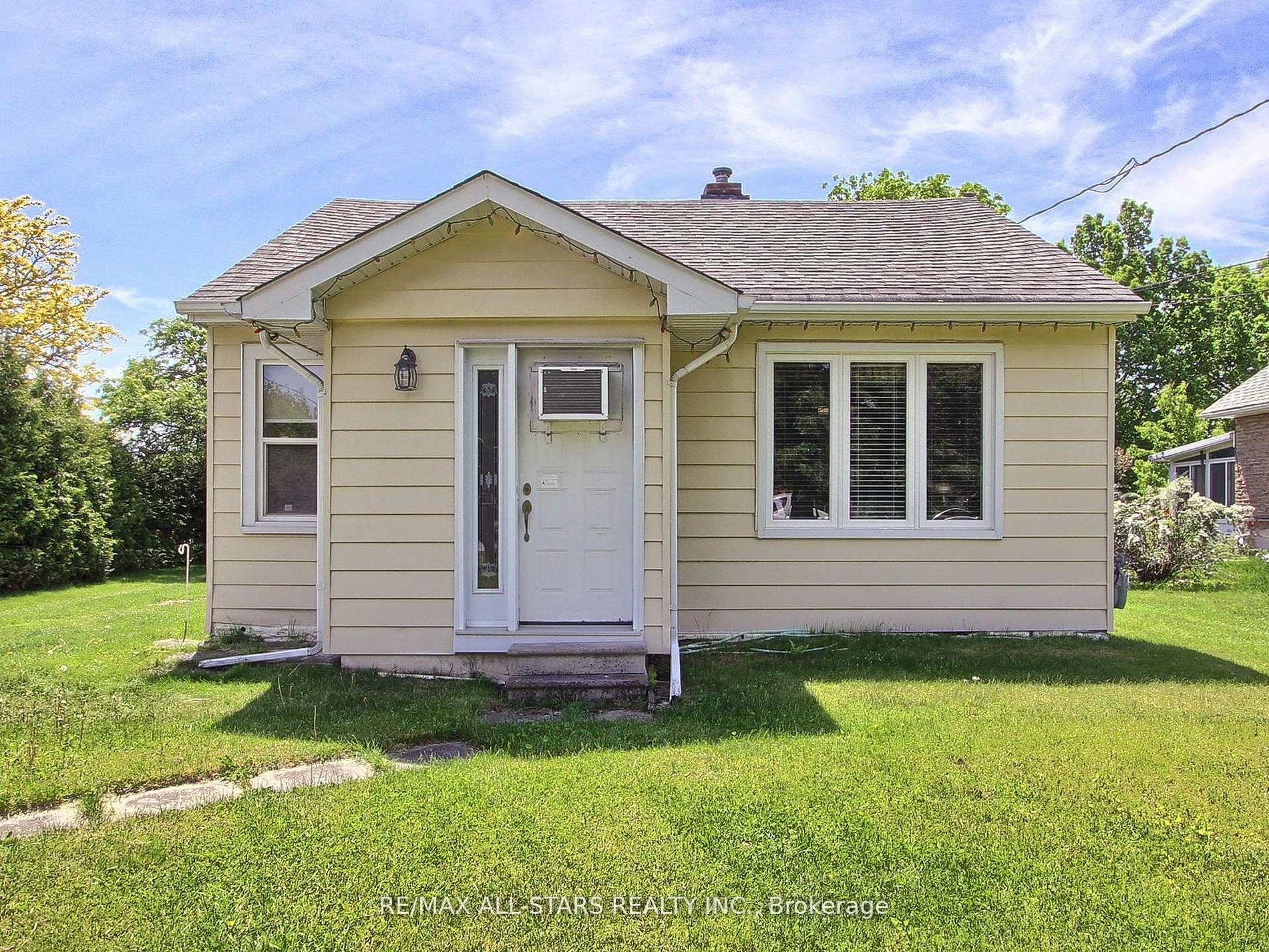 9 Riverglen Drive Property Photo 4