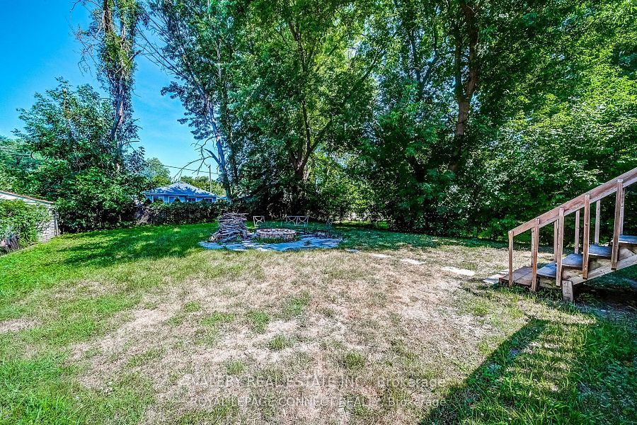 158 Beach Road Property Photo 14