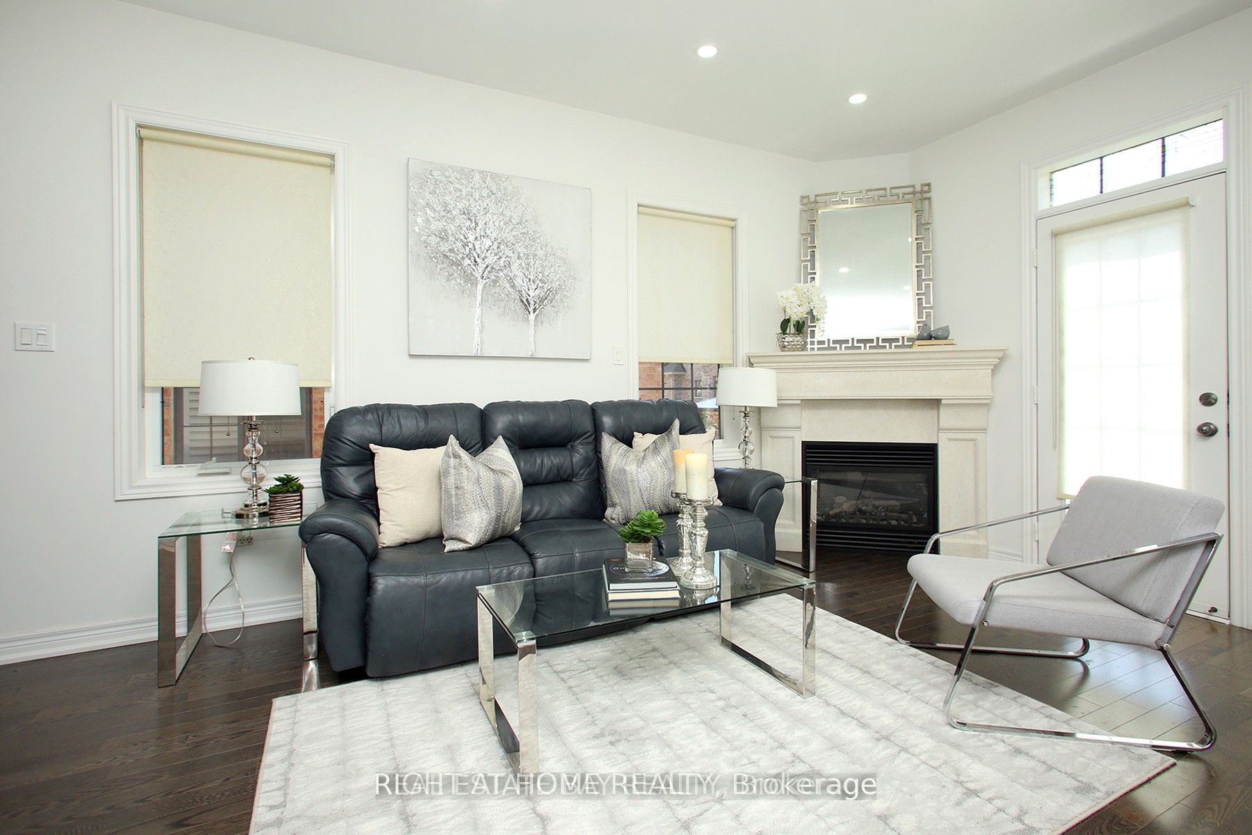 25 Sibella Way Property Photo 5