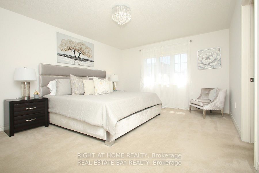 25 Sibella Way Property Photo 11