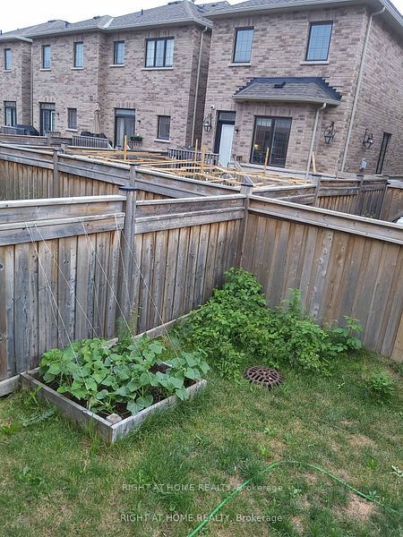 25 Sibella Way Property Photo 22