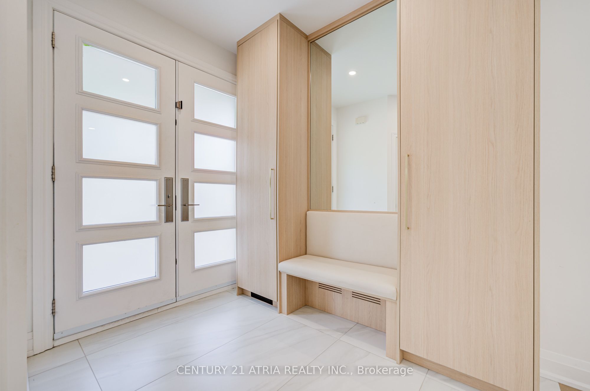 15 Asner Avenue Property Photo 4