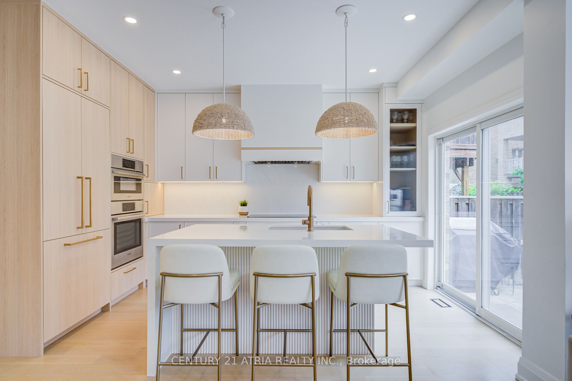 15 Asner Avenue Property Photo 16