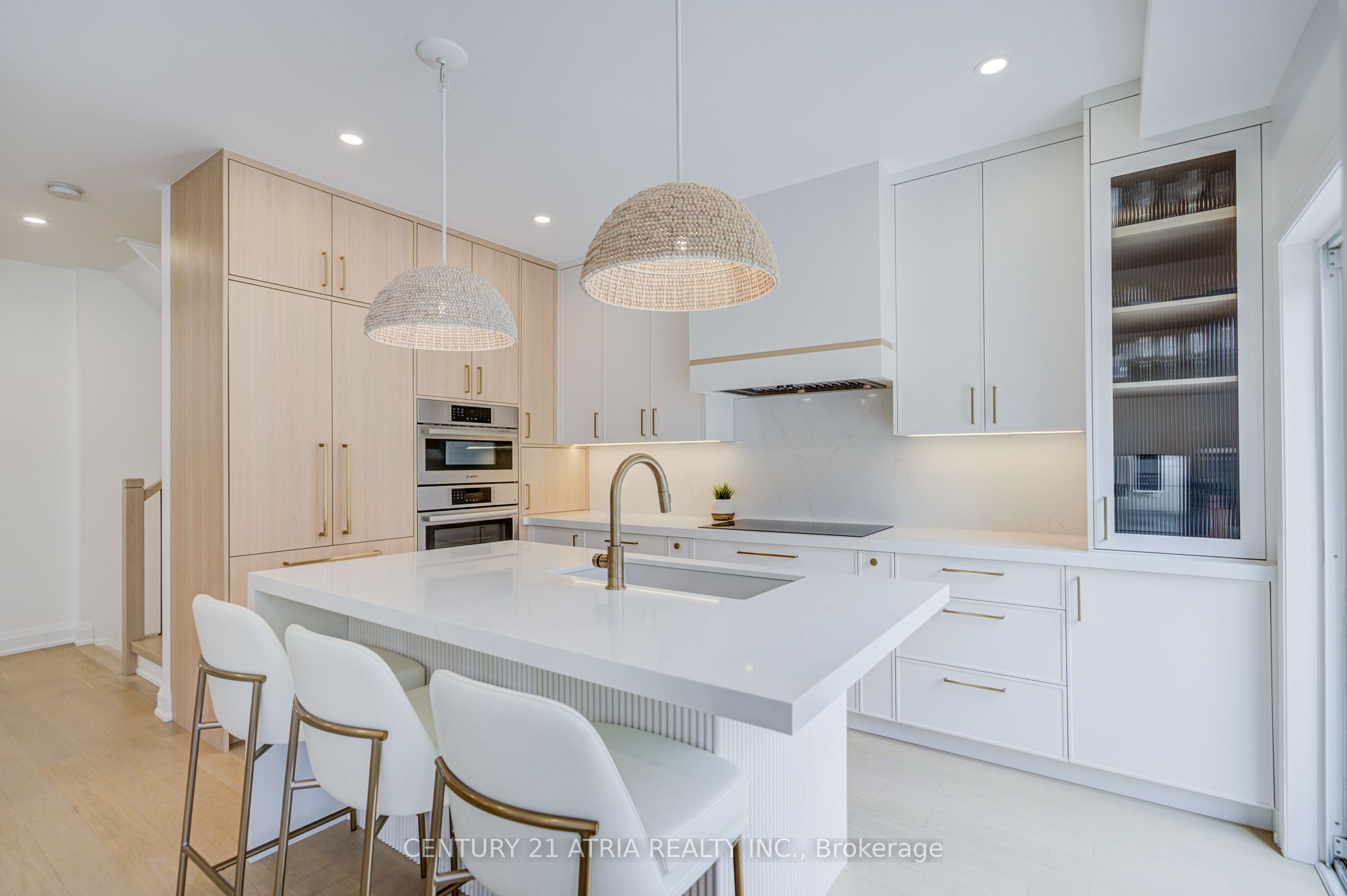 15 Asner Avenue Property Photo 18