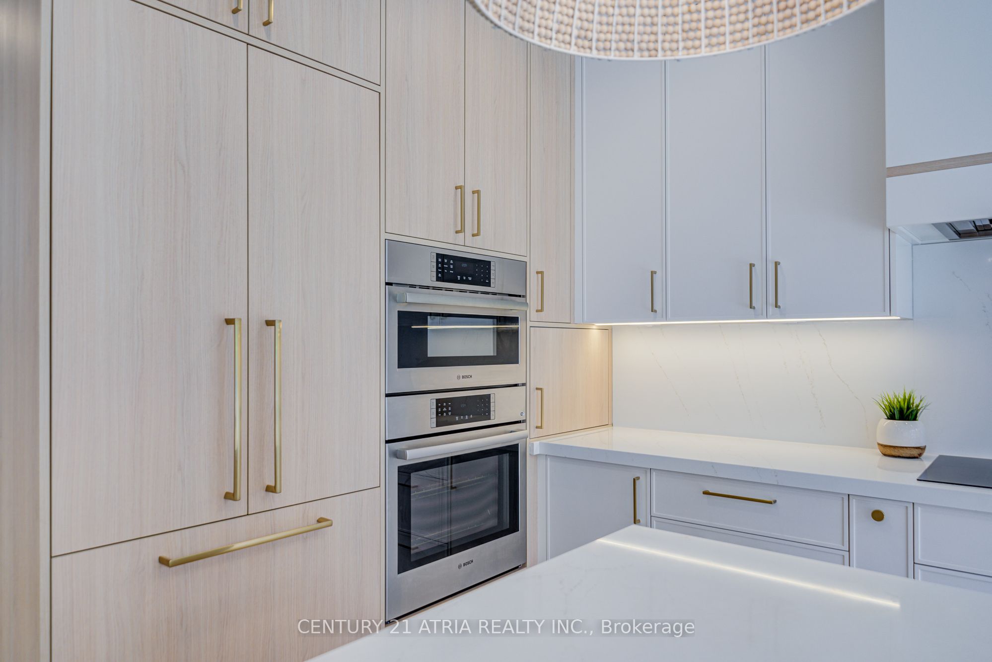 15 Asner Avenue Property Photo 20