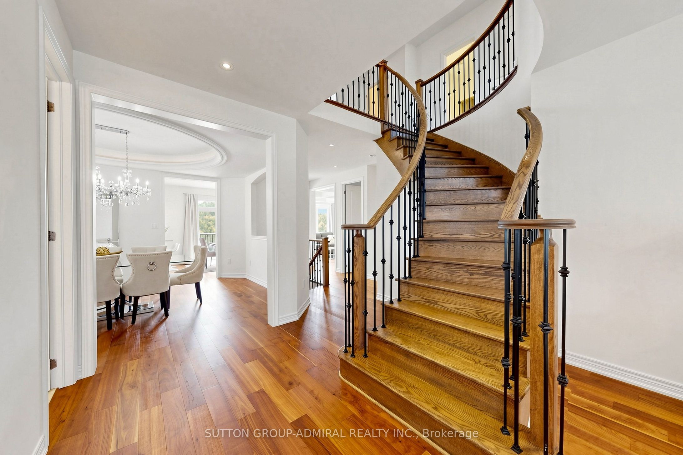 545 Clifford Perry Place Property Photo 18