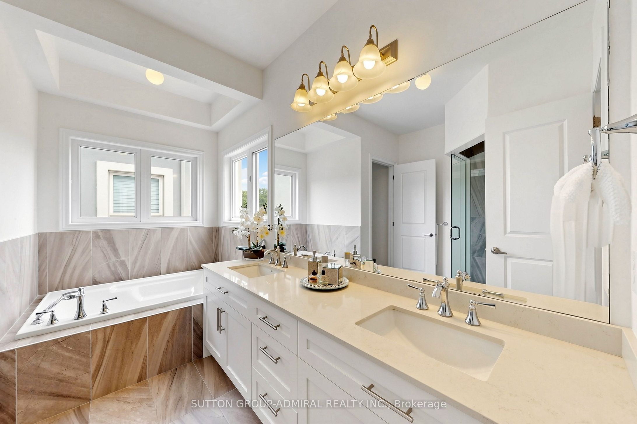 545 Clifford Perry Place Property Photo 22