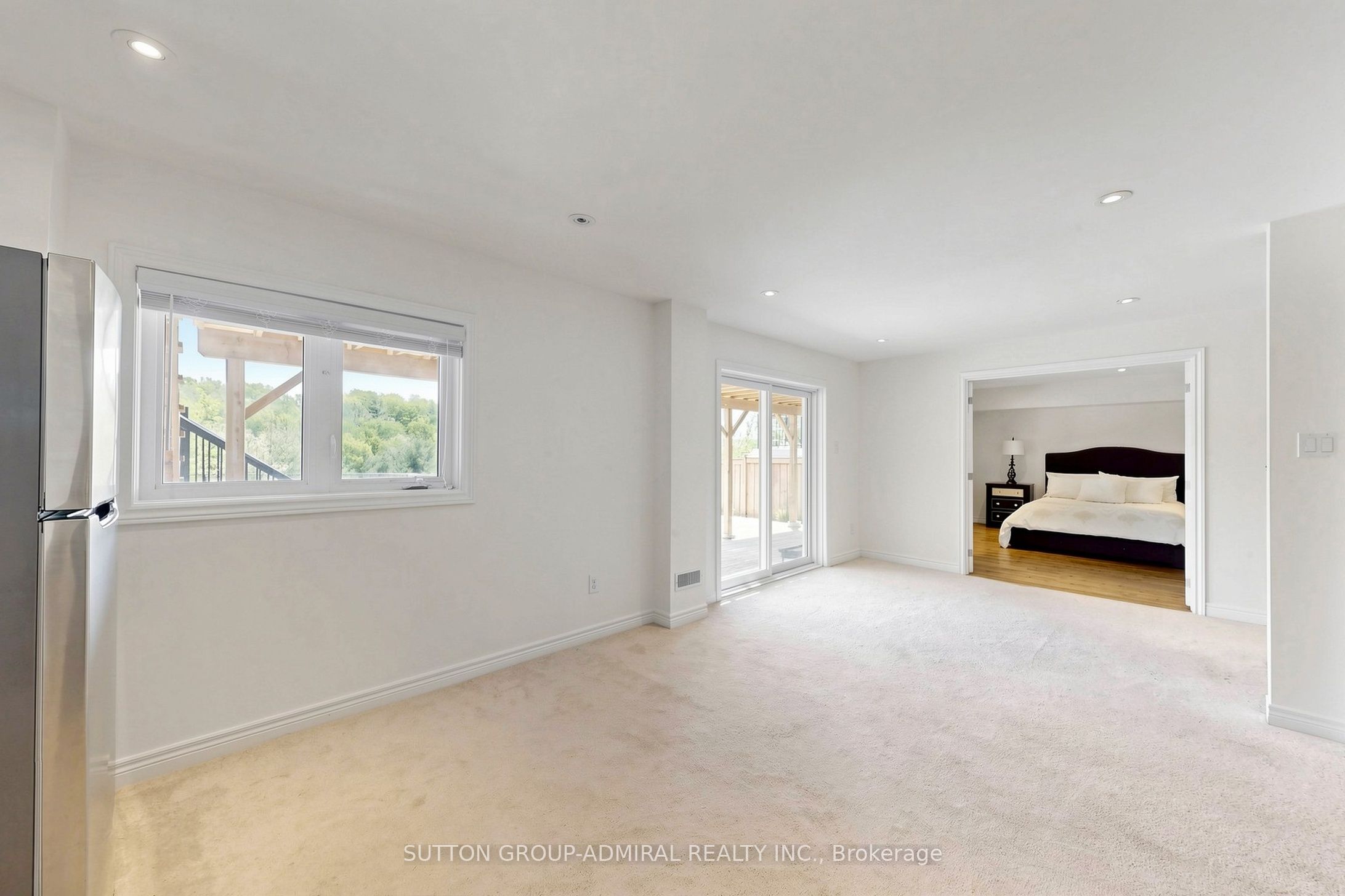 545 Clifford Perry Place Property Photo 35