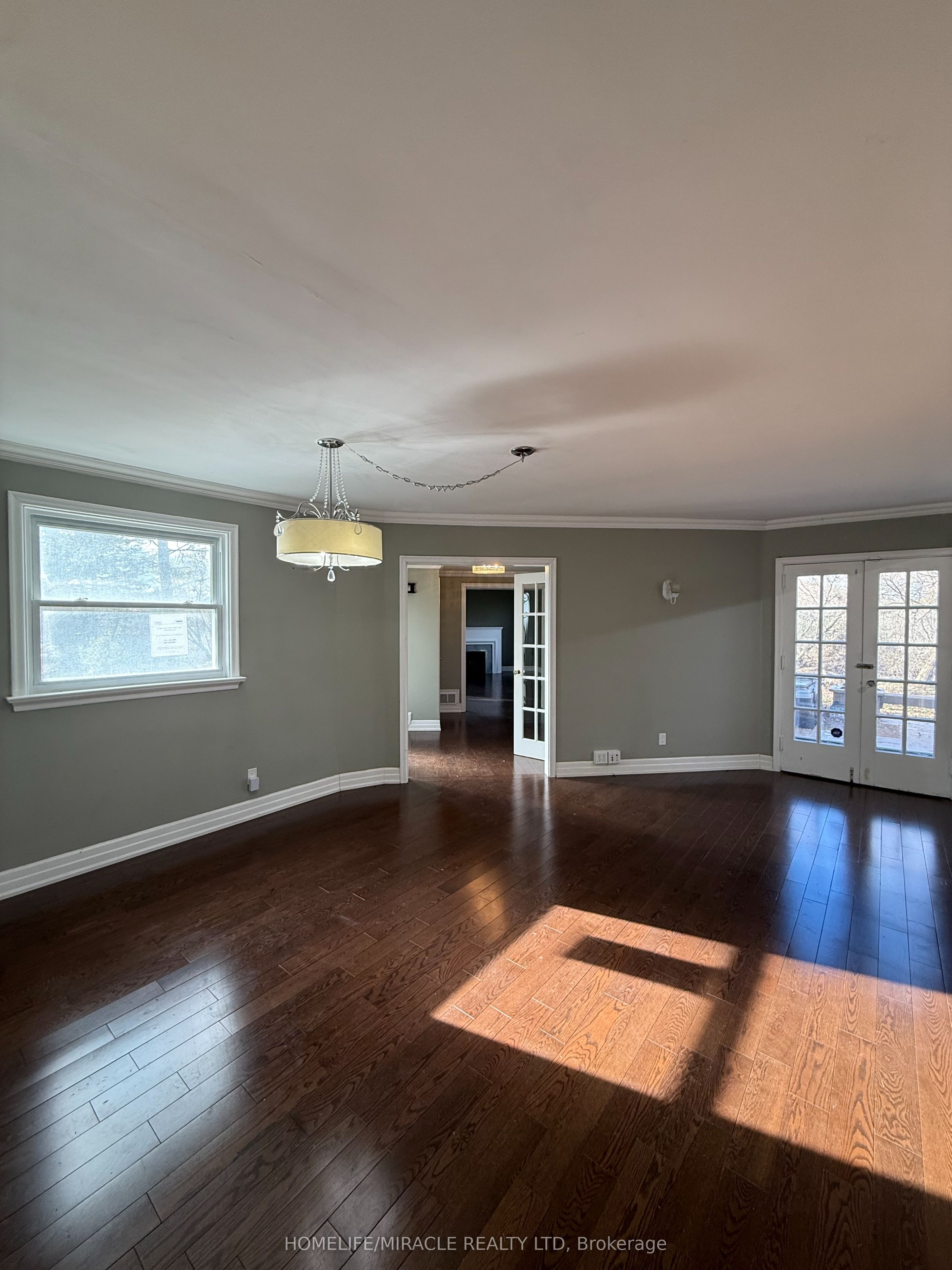 10 Yorkton Boulevard Property Photo 21