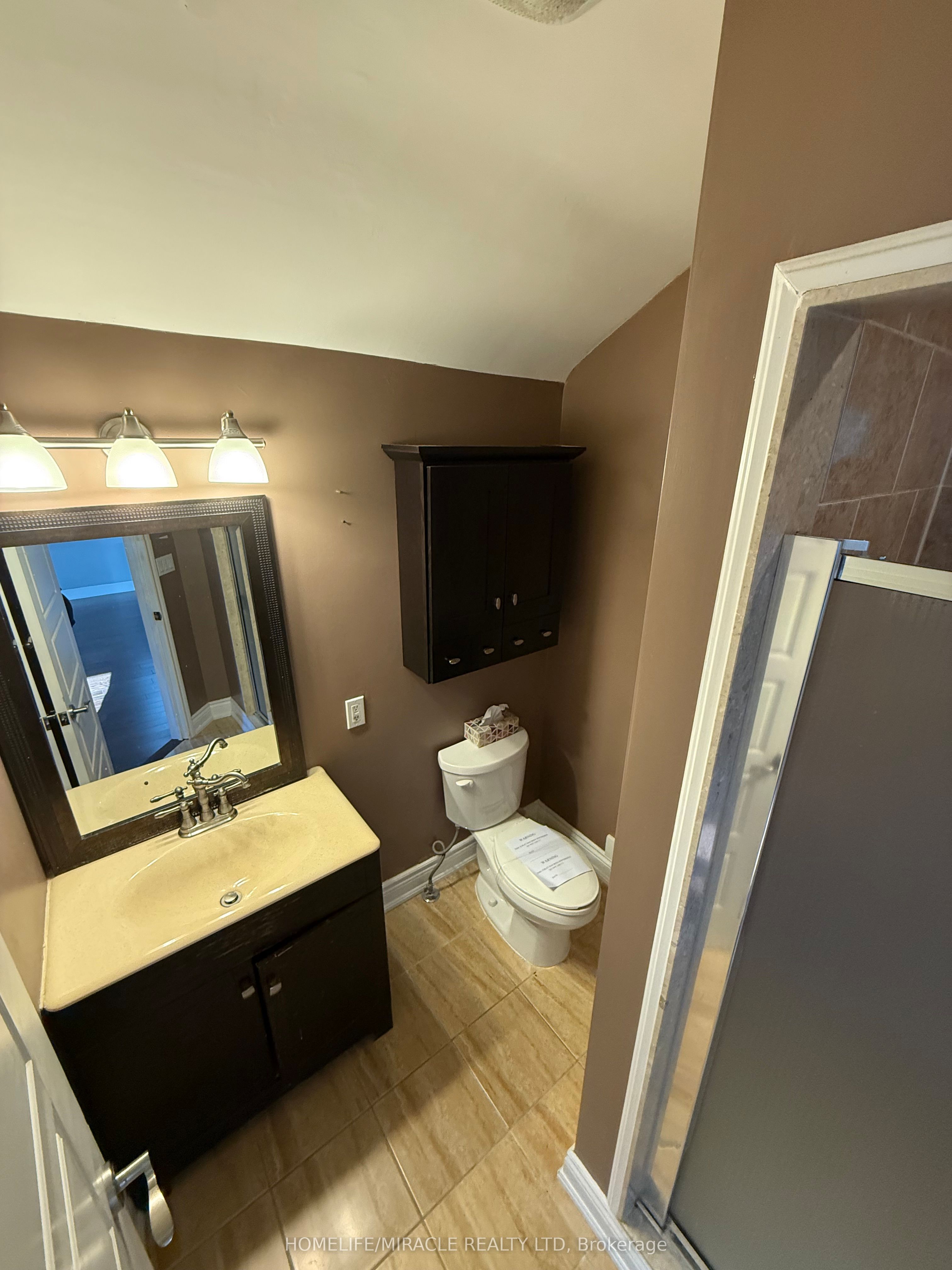 10 Yorkton Boulevard Property Photo 28
