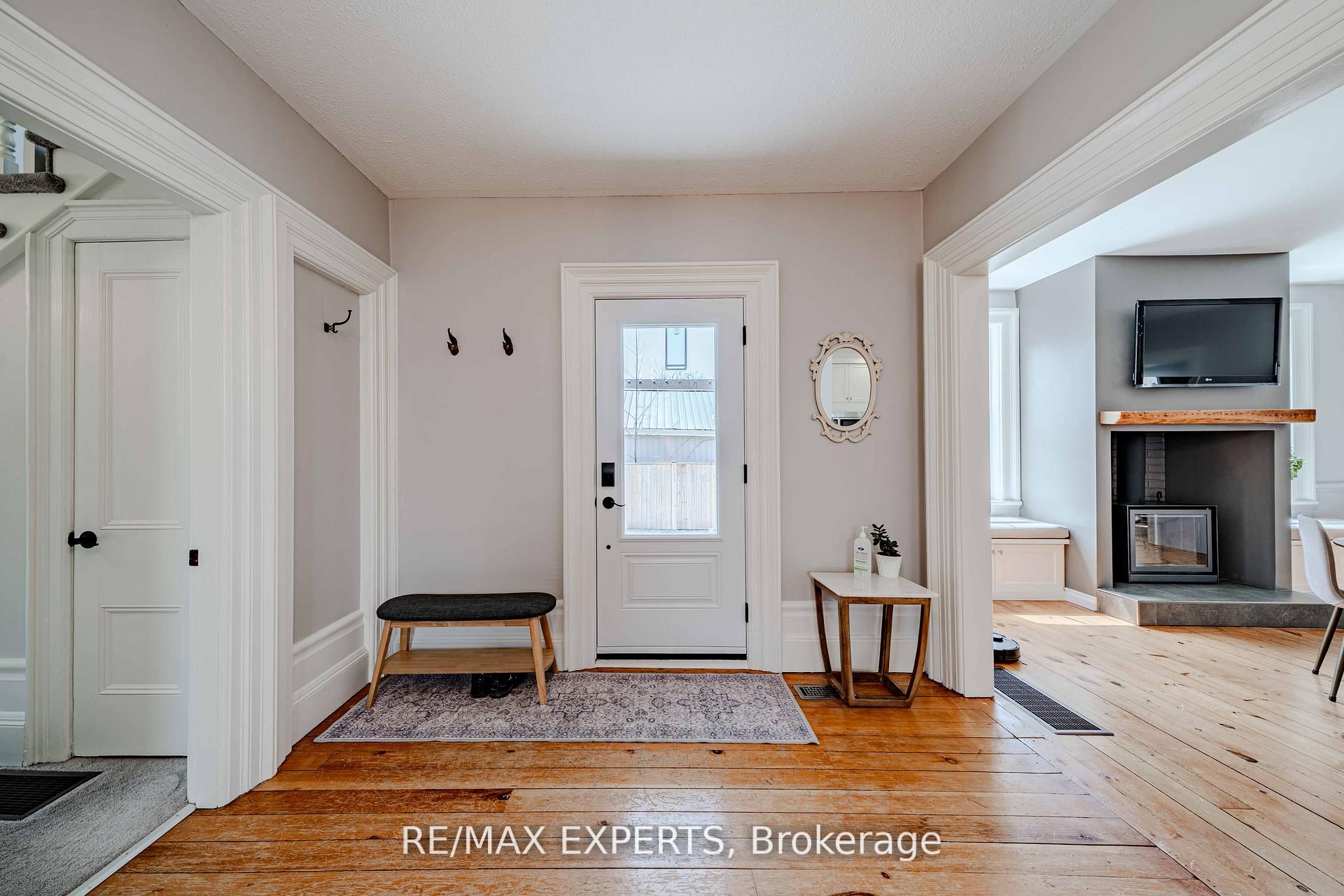 13676 Ninth Line Property Photo 4