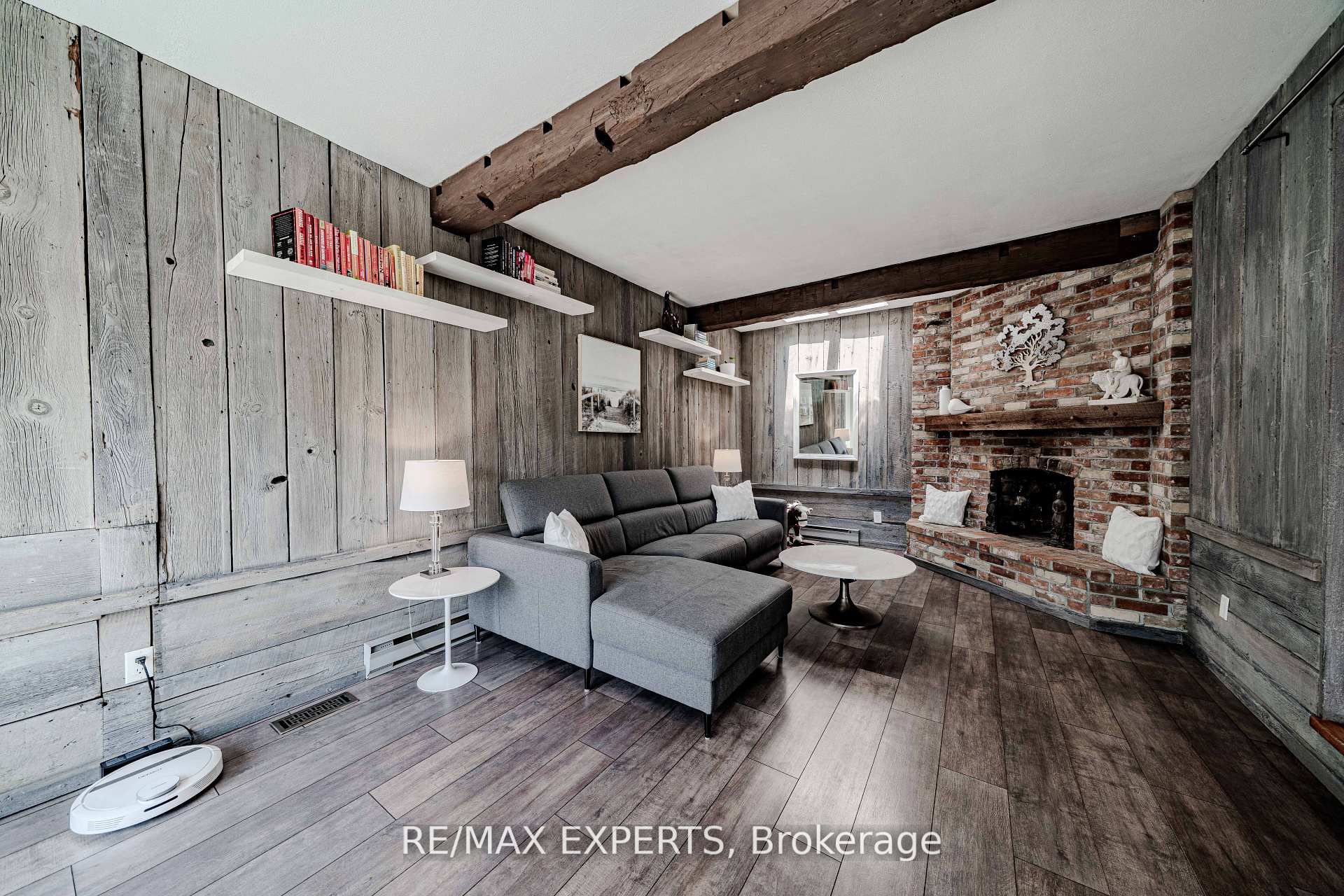 13676 Ninth Line Property Photo 11