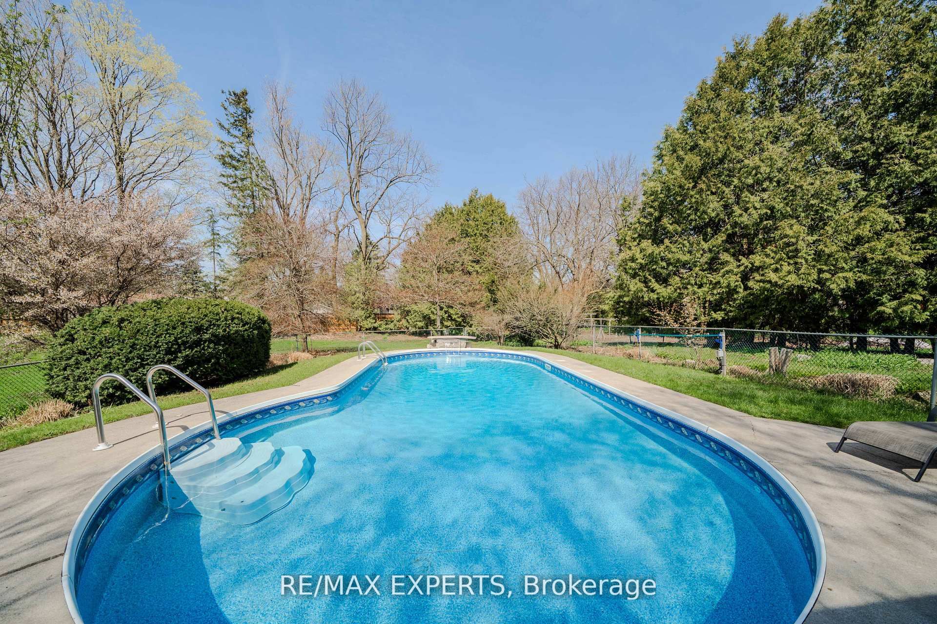 13676 Ninth Line Property Photo 37