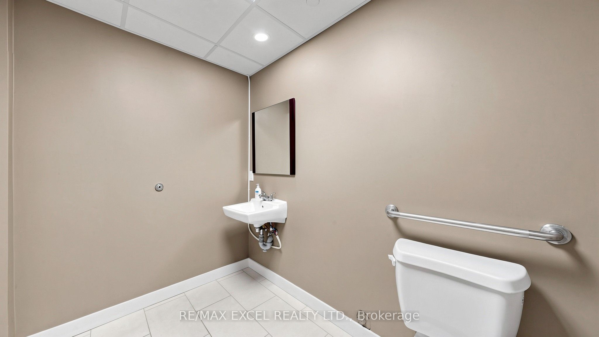 158 Don Hillock Drive 15 Property Photo 16
