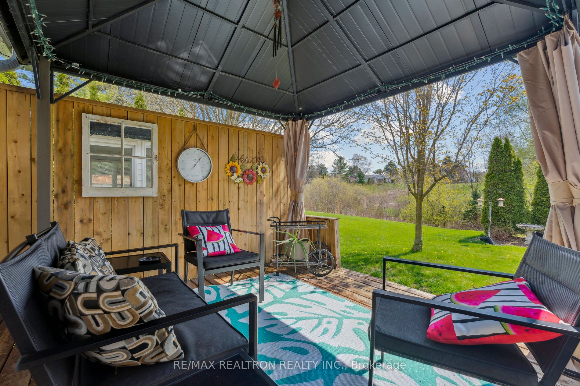 36 Tecumseth Pines Drive Property Photo 3