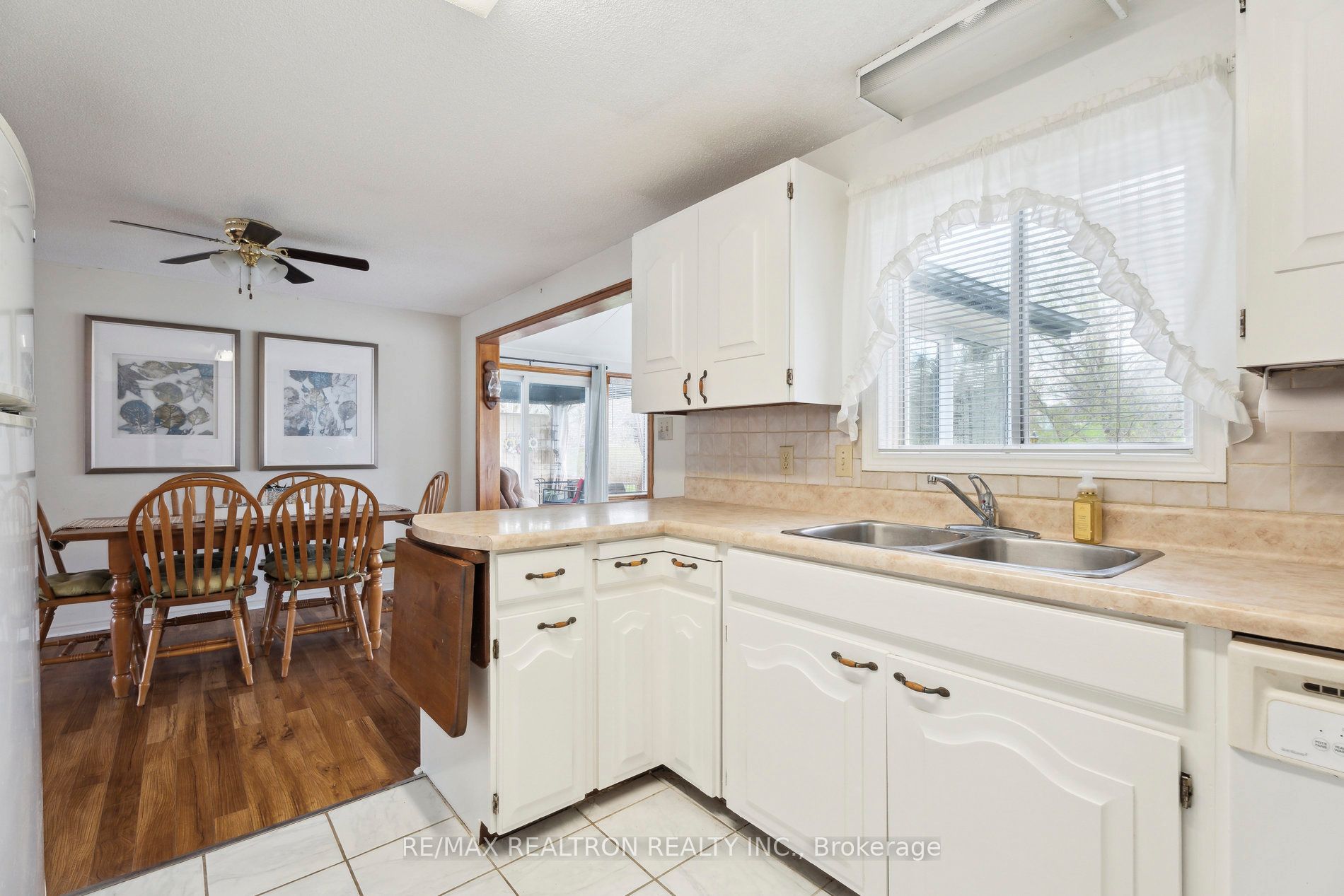 36 Tecumseth Pines Drive Property Photo 15