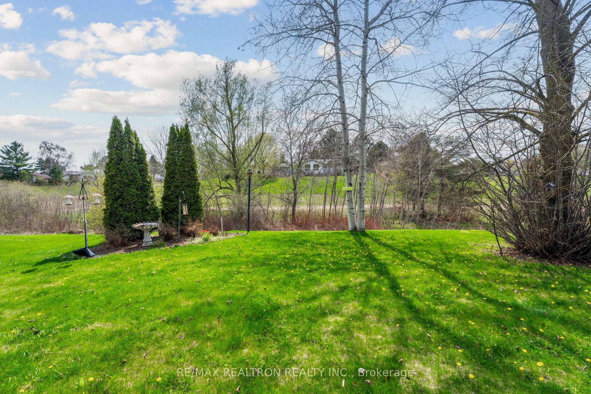 36 Tecumseth Pines Drive Property Photo 37