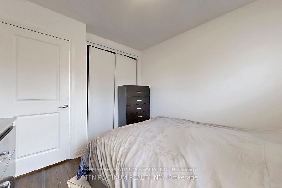 18 Totten Trail Property Photo 8