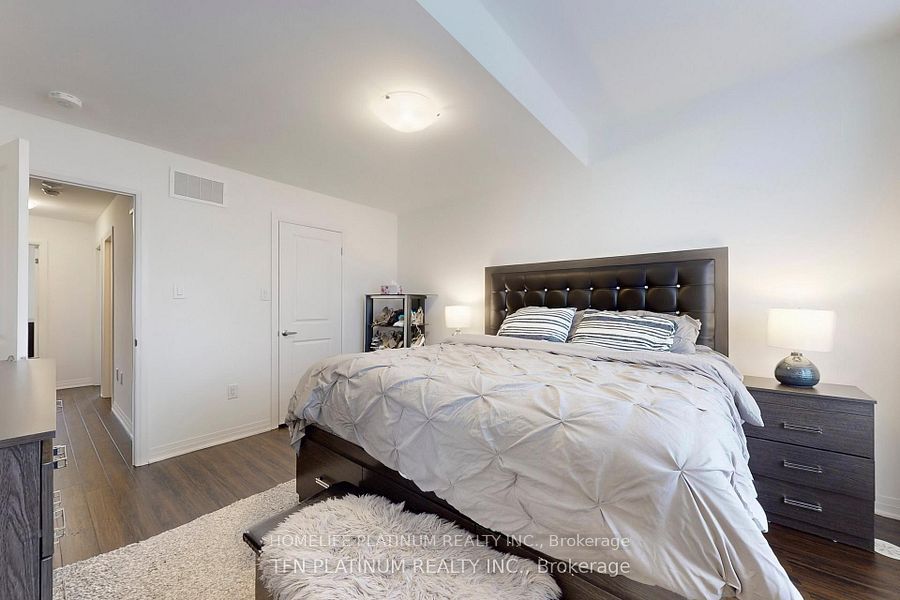 18 Totten Trail Property Photo 10