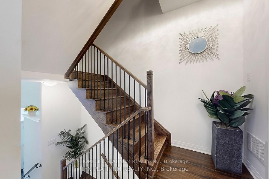 18 Totten Trail Property Photo 11