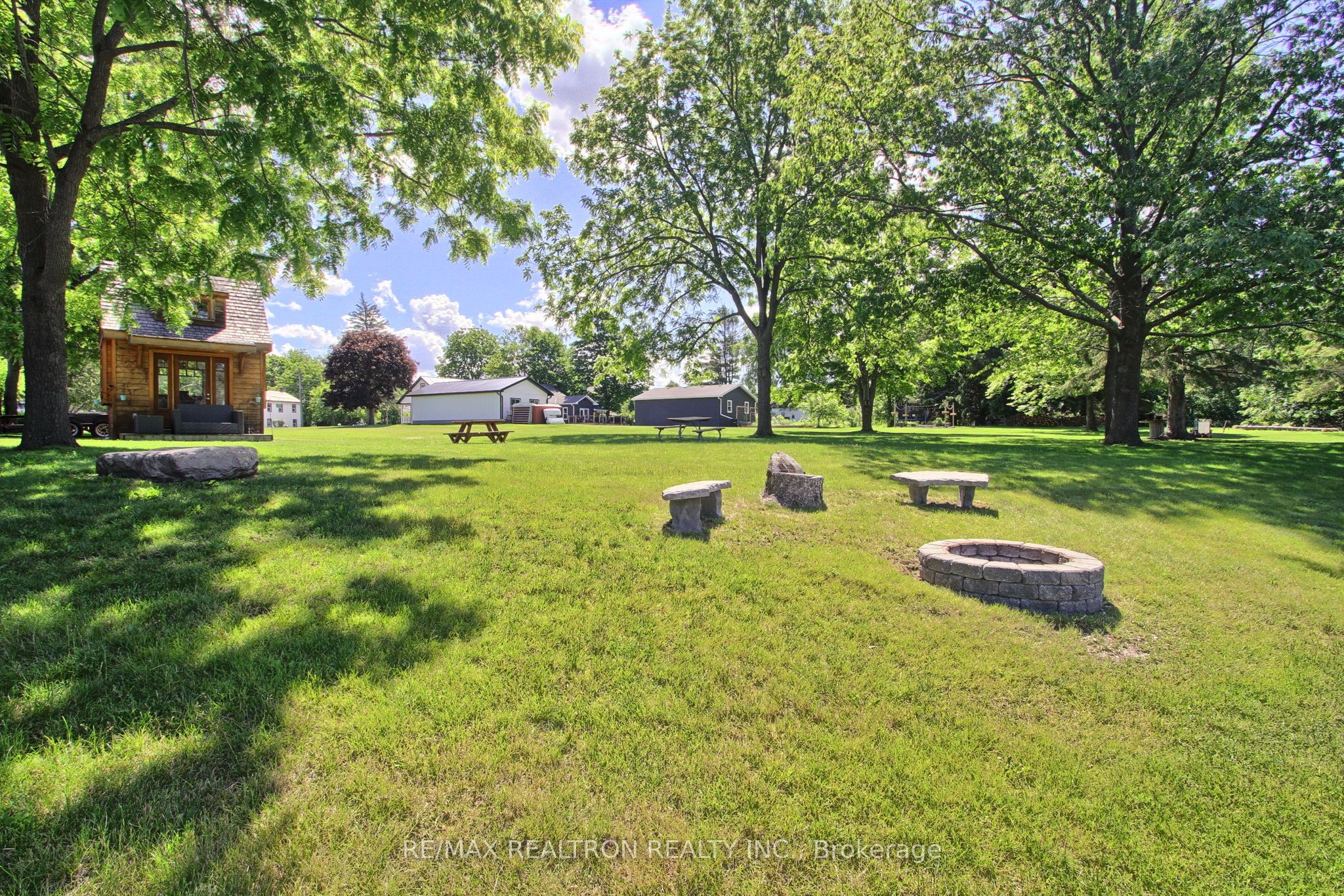 201 Pefferlaw Road Property Photo 5