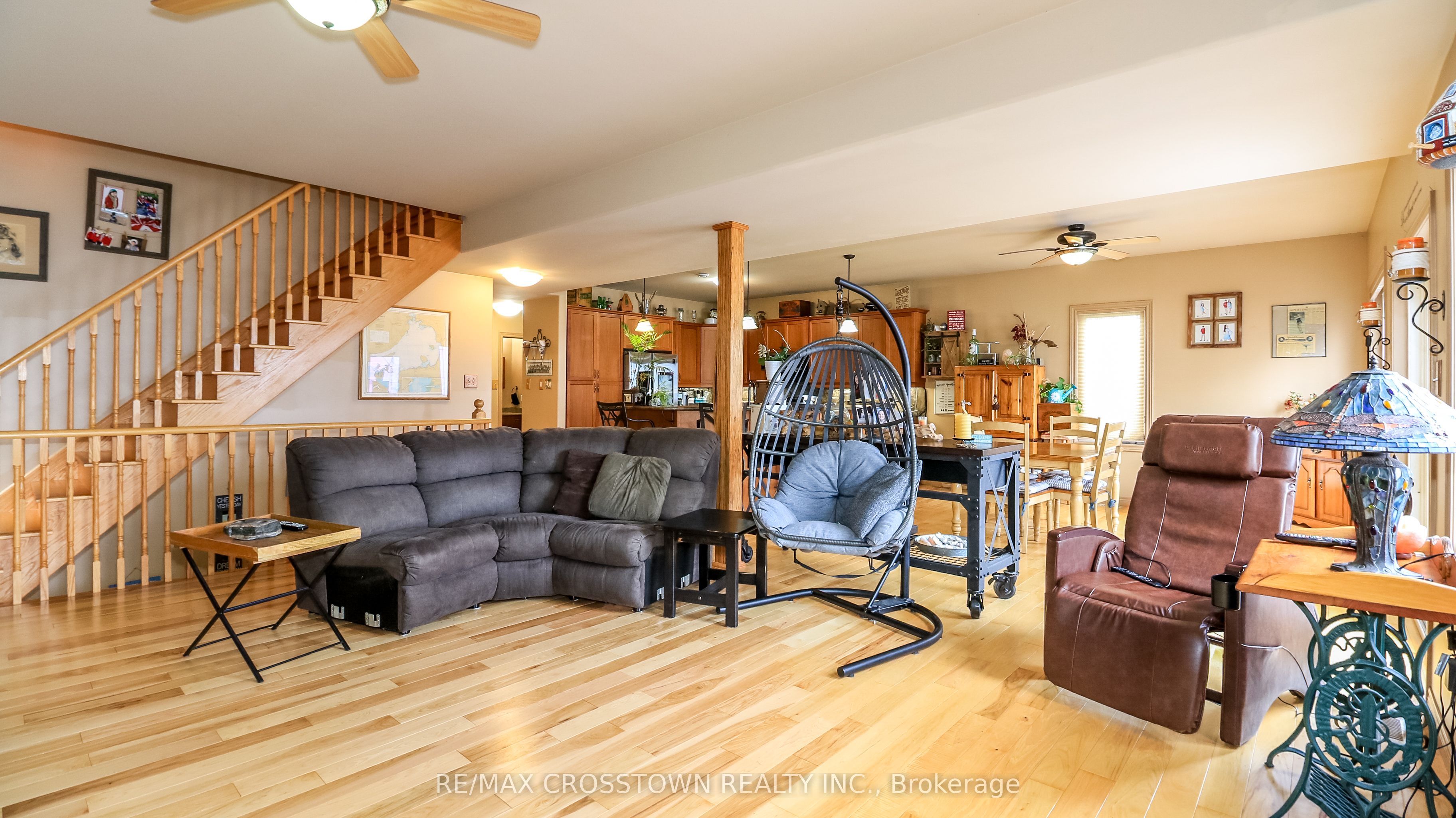 2325 Crystal Beach Road Property Photo 12