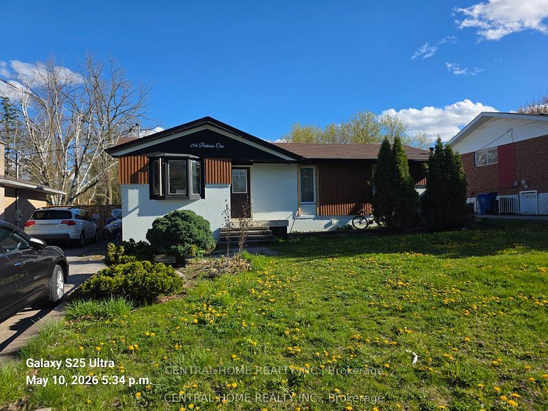 206 Parkview Crescent Property Photo 1