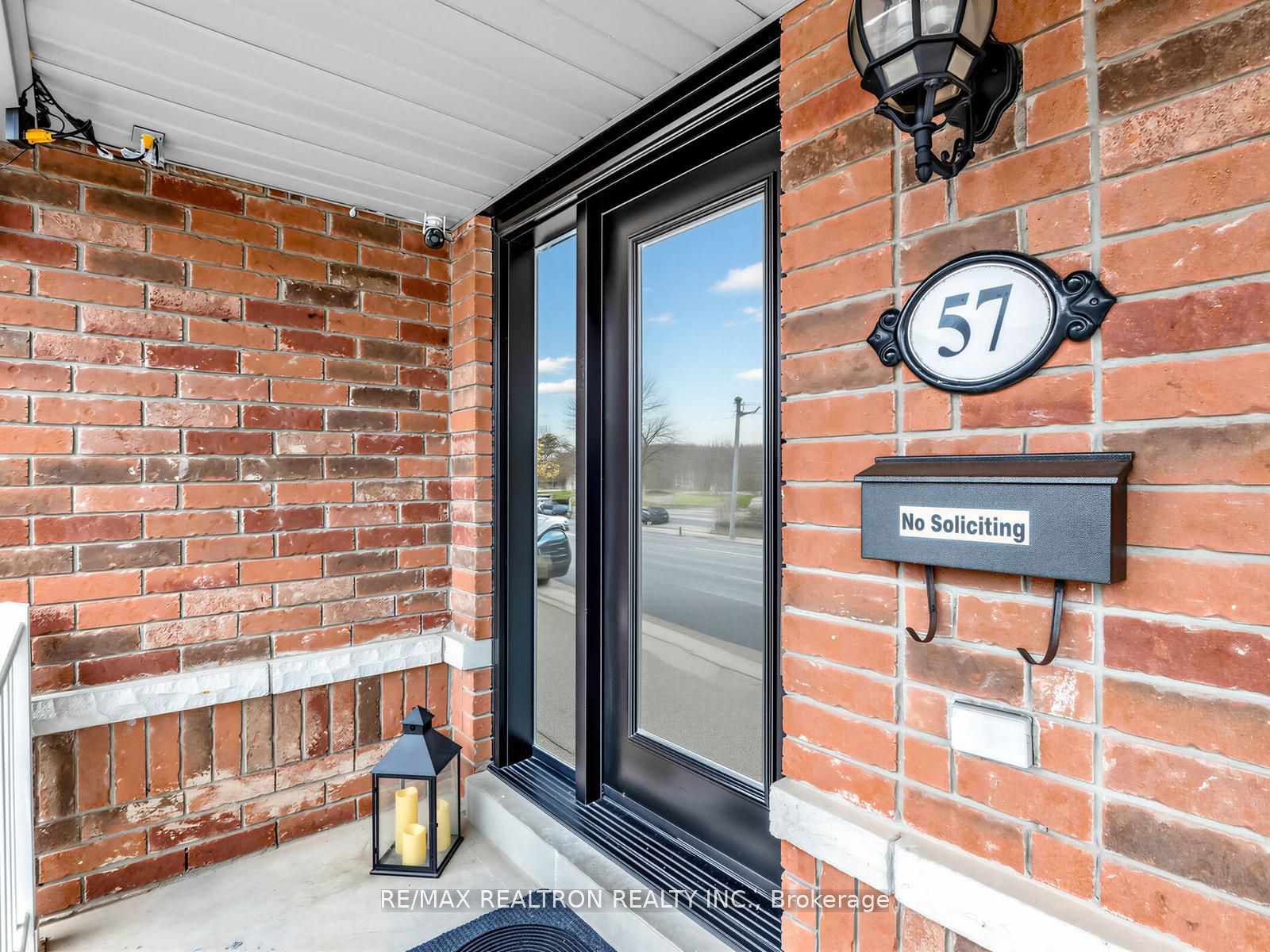 57 Skipton Trail Property Photo 2