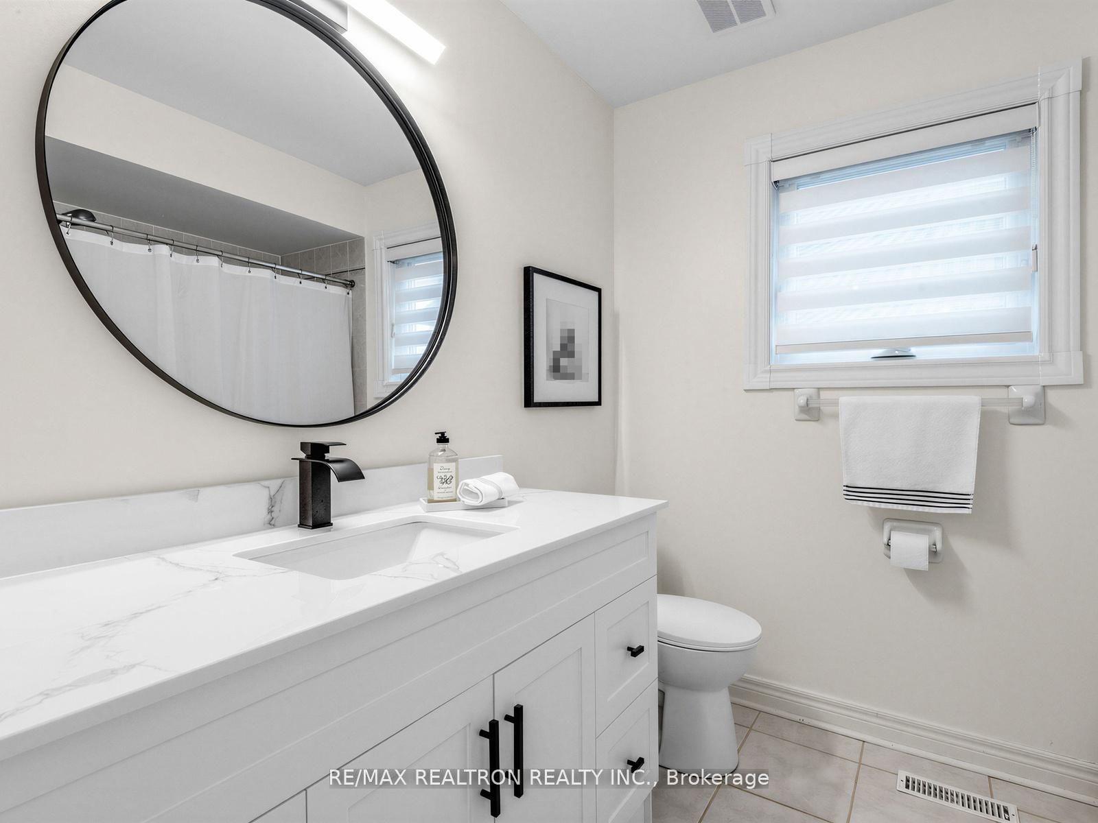 57 Skipton Trail Property Photo 22